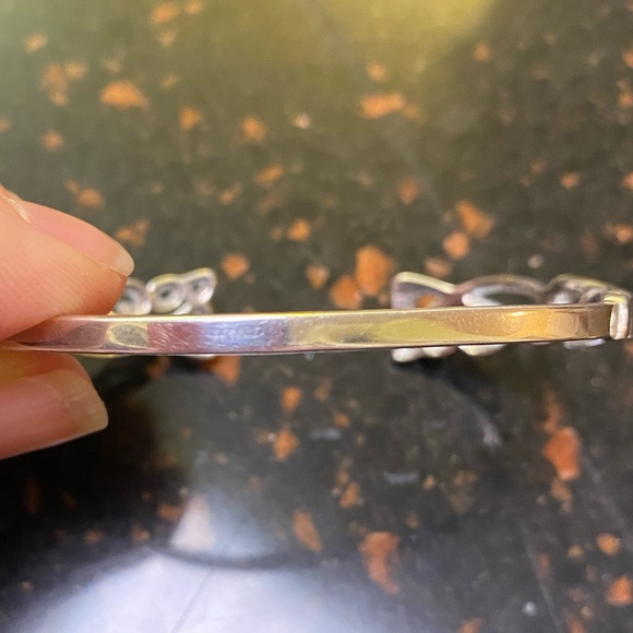 Silver bangle - Picture 4 of 5